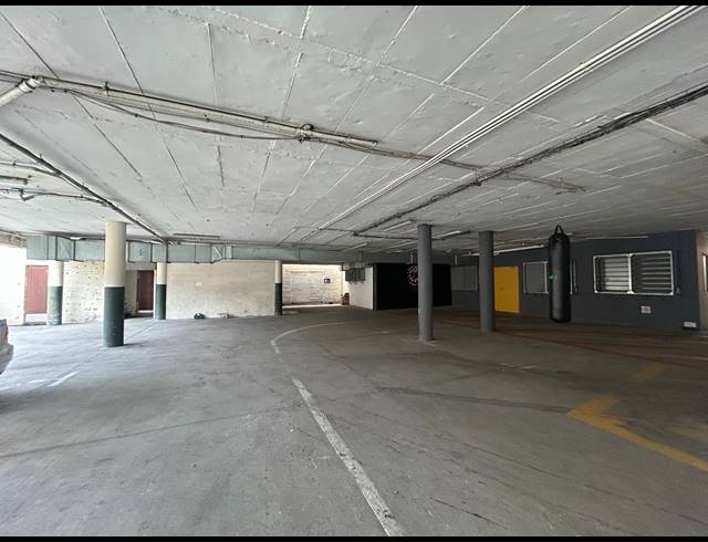 56M² BUILDING TO LET IN HOUT BAY CENTRAL